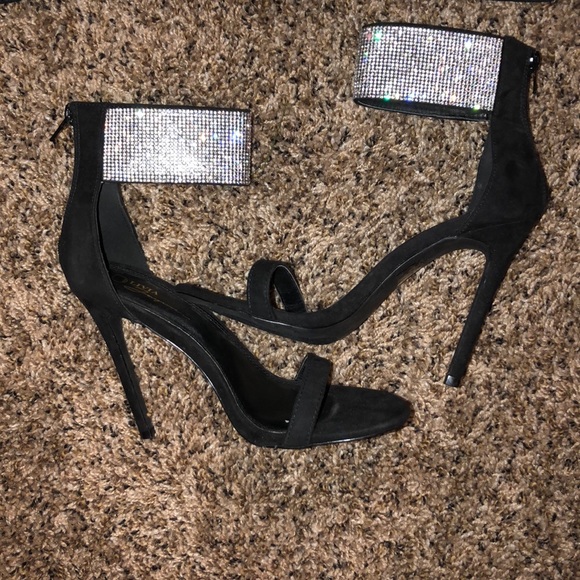 Shoes - Black sequin heels